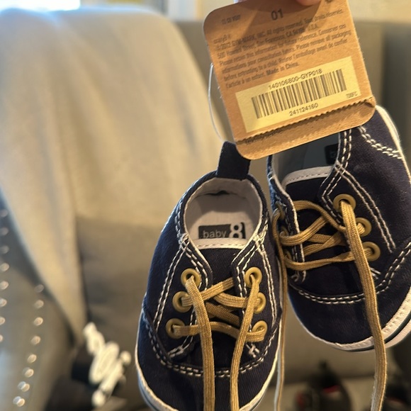 Infant boy shoe/slipper lot!! 👟 - Picture 6 of 10